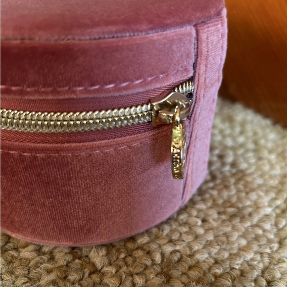 Spartina 449 Elegant Pink Velvet Jewelry Box EUC!! - Picture 6 of 15